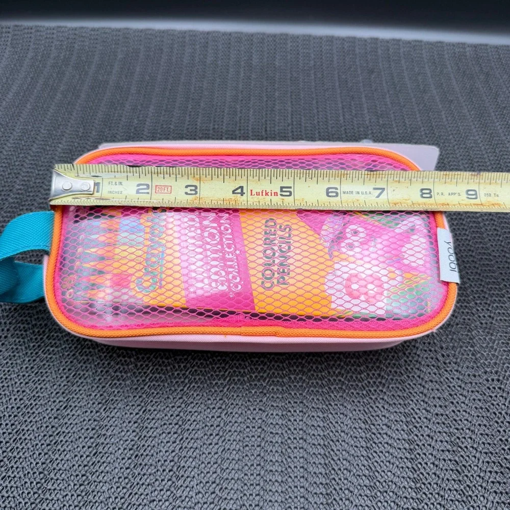 Yoobi Pink Mesh Pencil Pouch with Crayola Limited Edition Retired Colors 8ct